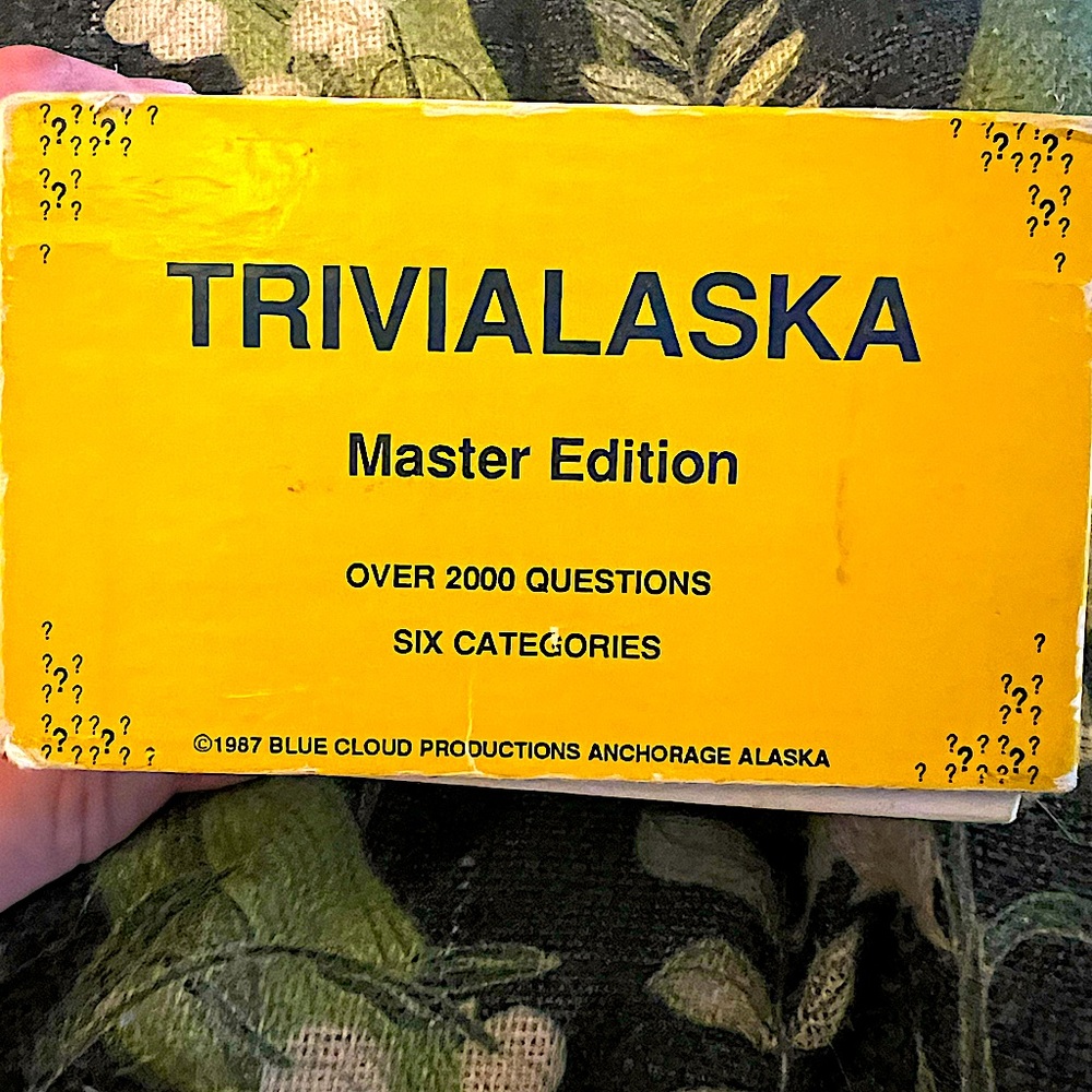 Alaska Trivia Game Master Edition - Picture 3 of 4